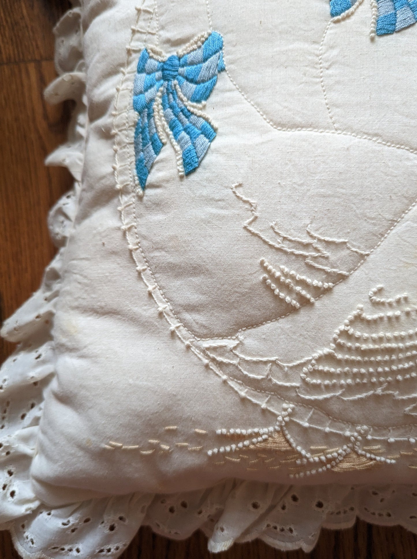 Vintage Embroidered White Pillow | Trio of Charming Ducks